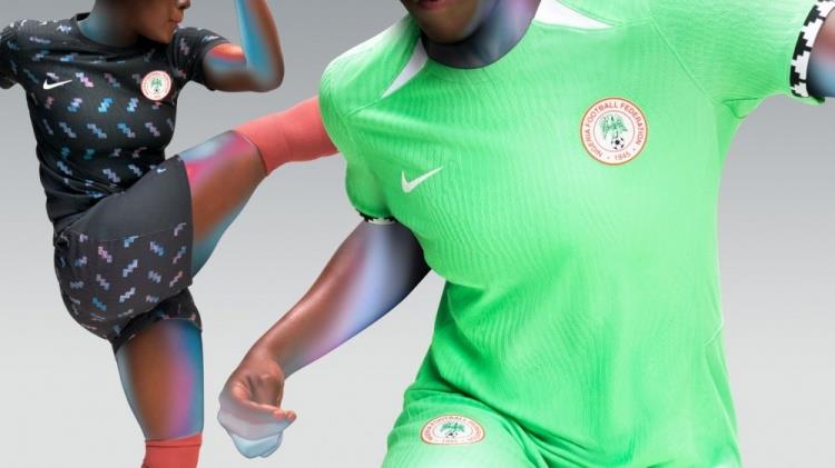 中国女足世界杯球衣公布：主红客黄，主场球衣饰有祥云图案