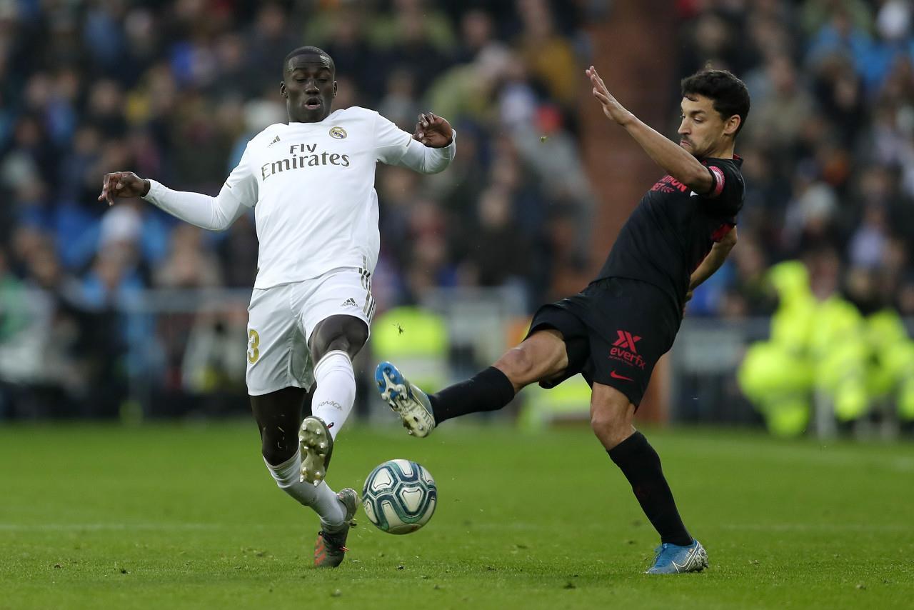 记者：吕迪格和马里亚诺参加球队合练，门迪因伤缺席