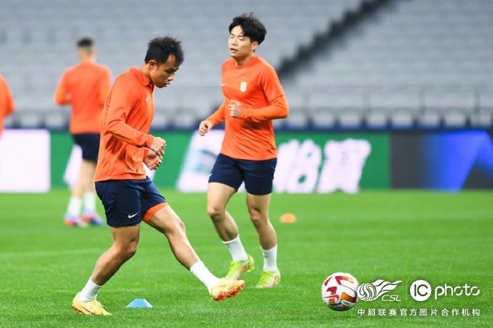 赛前官方训练，全力以赴备战首场联赛💪💪💪