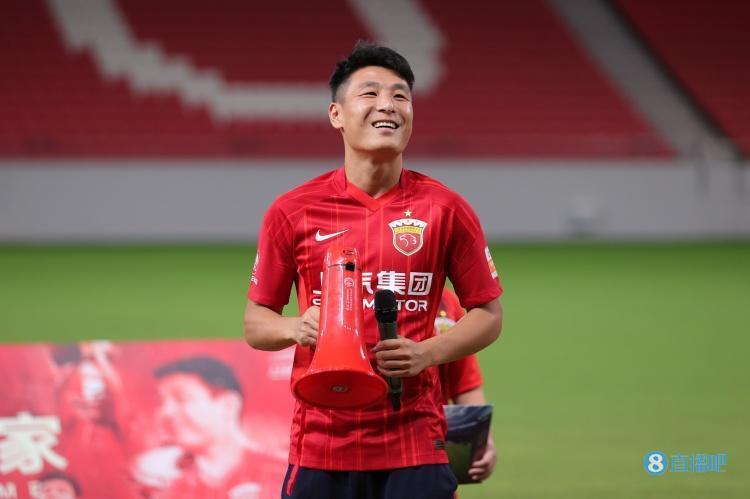 武磊：我们前场球员每个位置都能踢 联赛刚开始赢一场算不上什么