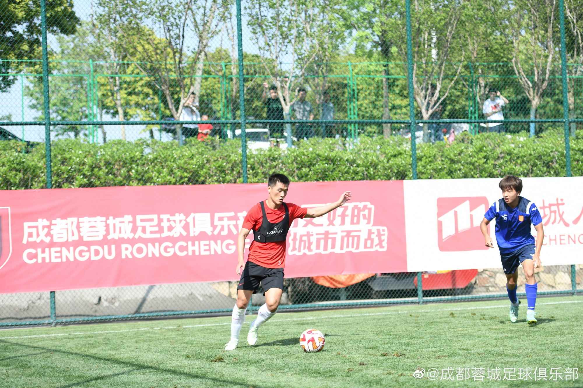 热身赛：成都蓉城3-2重庆铜梁龙，帕拉西奥斯、唐创、廖荣祥破门