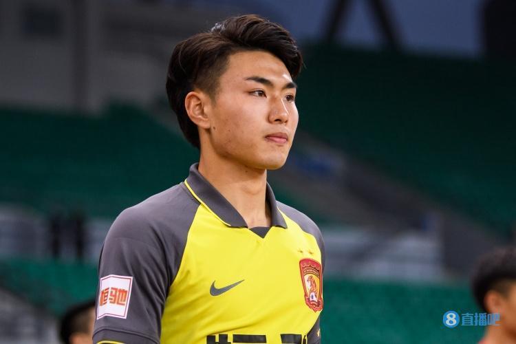 广州队新队长凌杰：遗憾未能为球迷带来主场胜利 我们要向前看