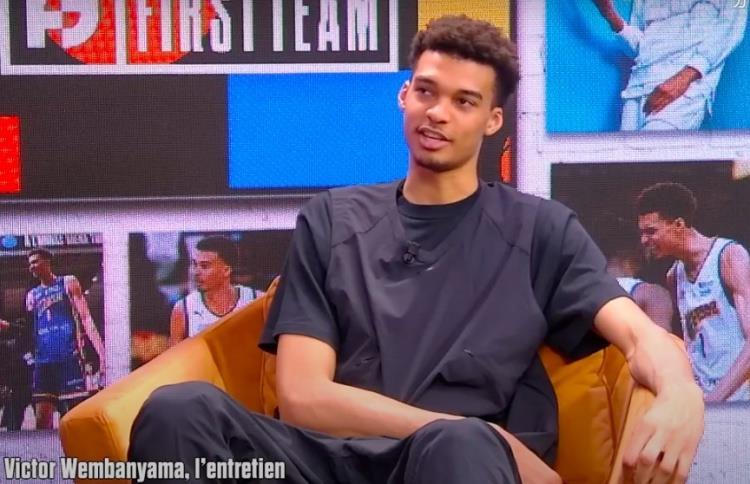 文班亚马：一直认为詹姆斯是GOAT 但若目标是赢球会有理由选乔丹