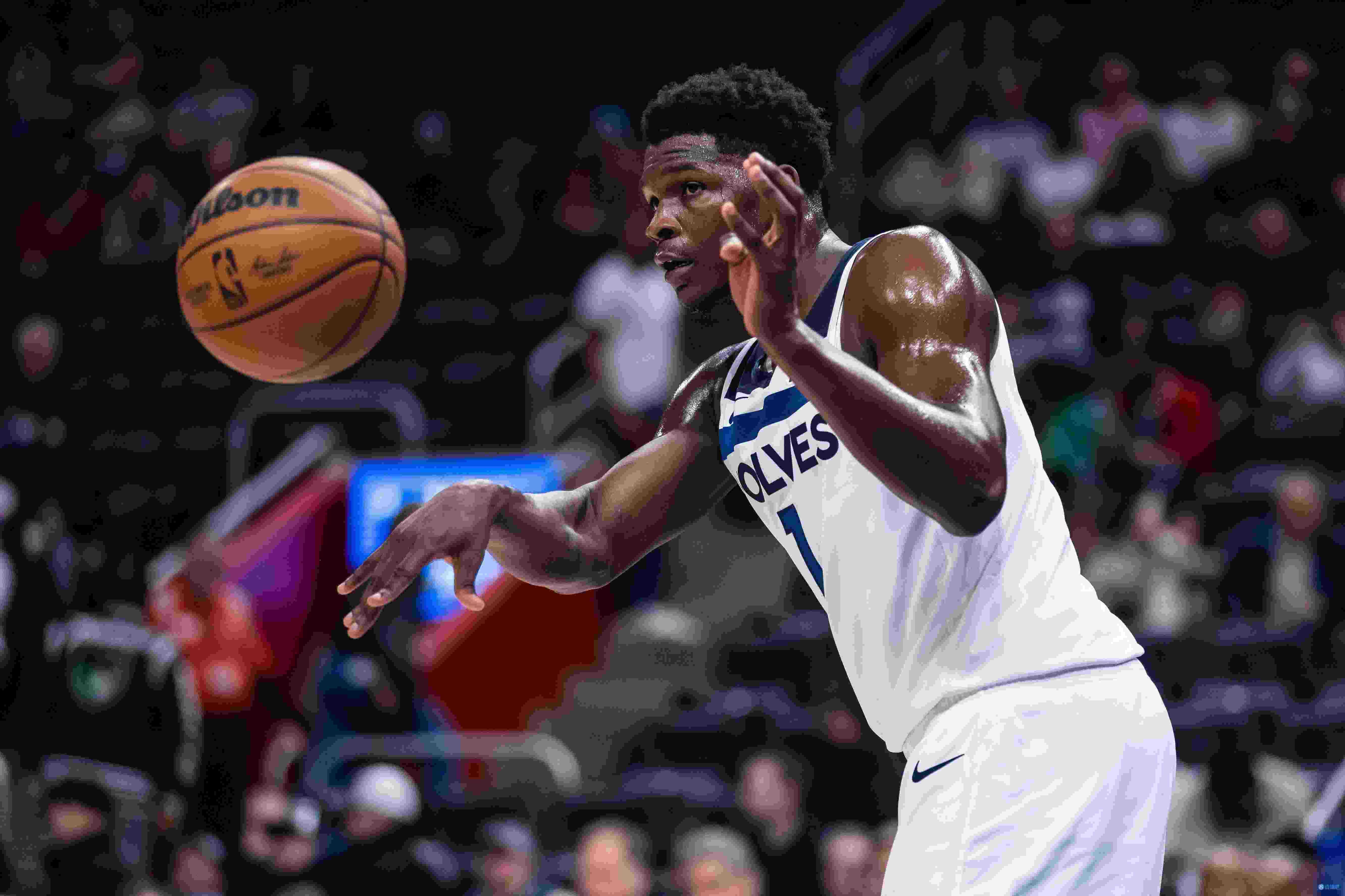 华子22岁前至少5次季后赛砍30  超越科比&历史第2仅次于詹姆斯