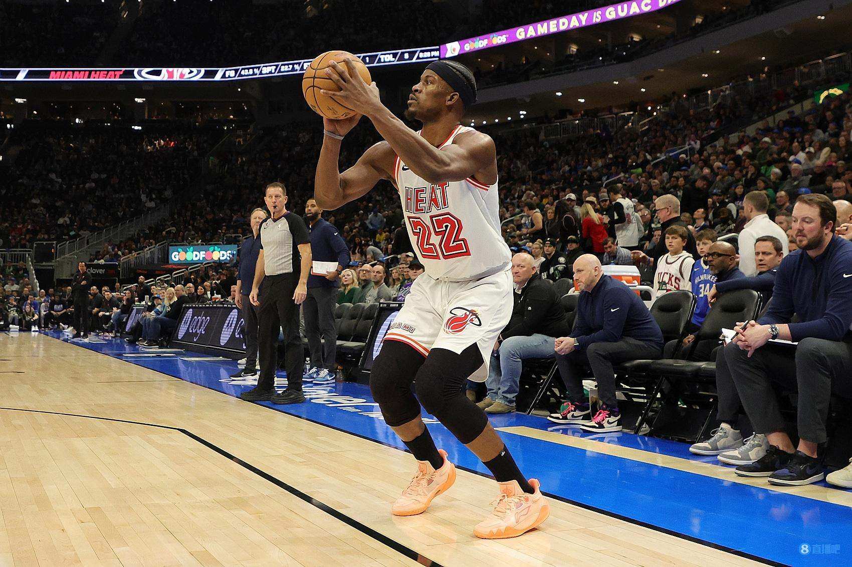 本轮系列赛热火落后6-10分时 巴特勒命中率70%&场均11.7分