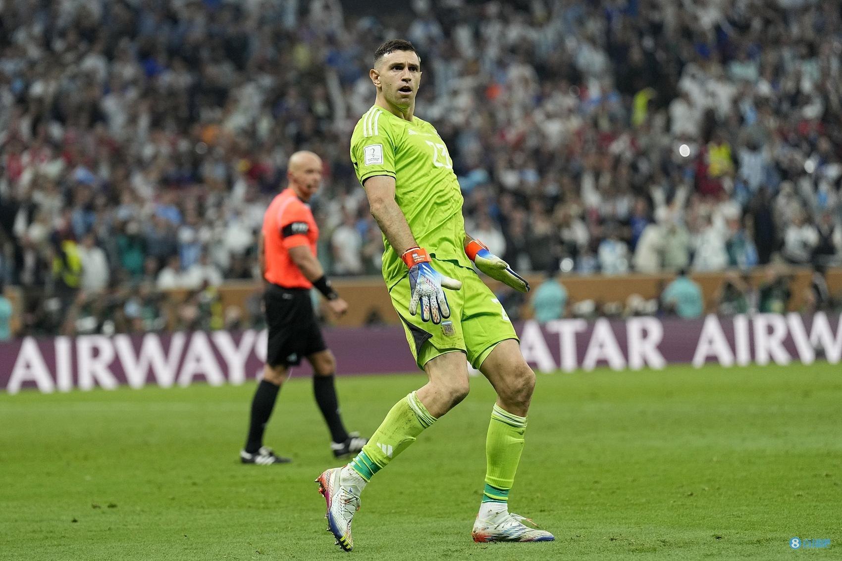 大马丁：我和心理医生研究了点球大战，在我扑点后队友应该罚中路