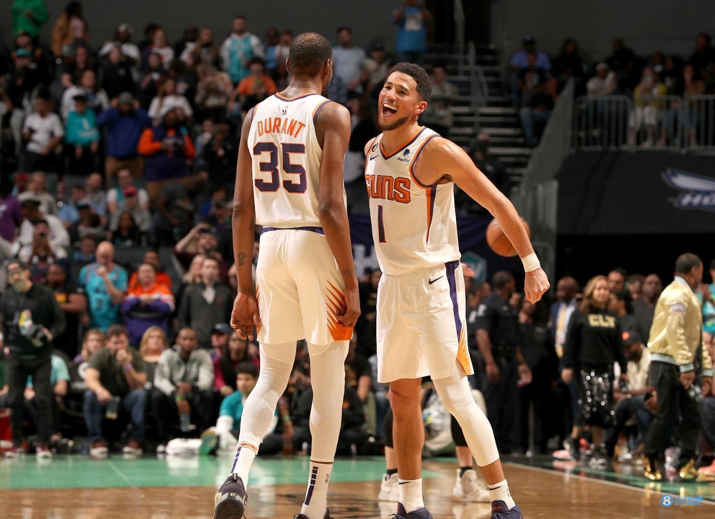 布克&杜兰特单赛季前5场季后赛均同砍25  追平OK创造的历史纪录