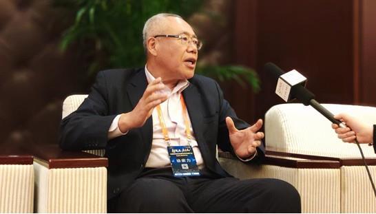 足协新“书法家”徐家力，和王小平一样，也是一名律师