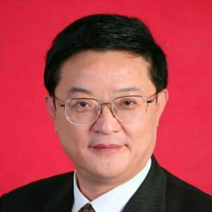 原中超副主席和中超董事长、原上海体育局局长李毓毅...