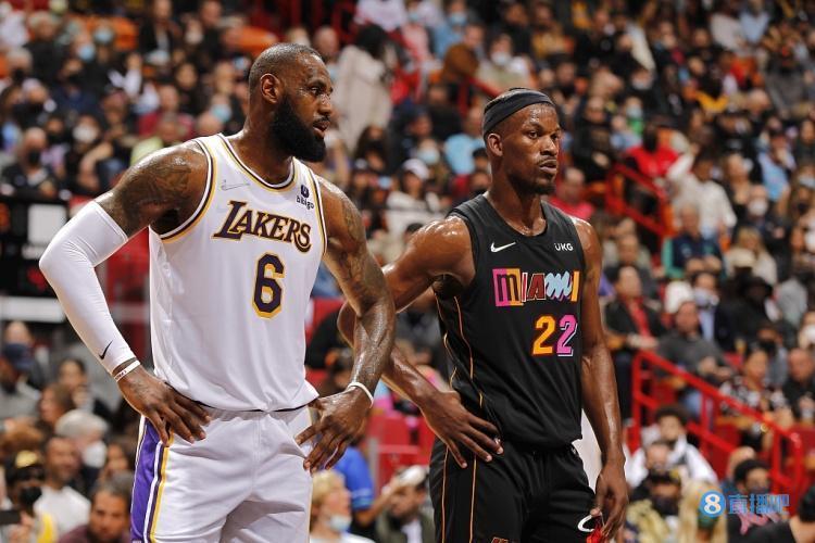 缔造神奇纪录！湖人黑七 热火黑八 两支附加赛球队杀进第二轮