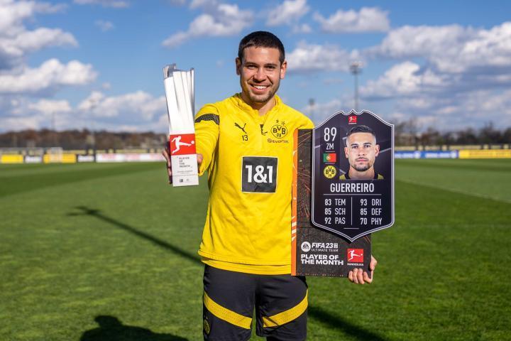 意媒：为满足穆帅引援要求，罗马想要免签多特左后卫格雷罗