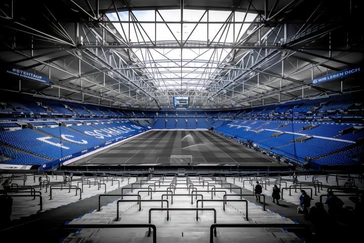 盖村比赛图集：落后、追平、绝杀！沙尔克人永不放弃！