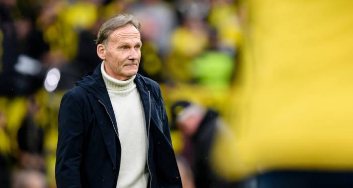 官方：亲爱的球迷们，我们所有人都对星期五发生的事...