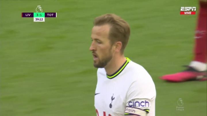 208球，凯恩追平鲁尼，升至英超历史射手榜第二，仅次于希勒