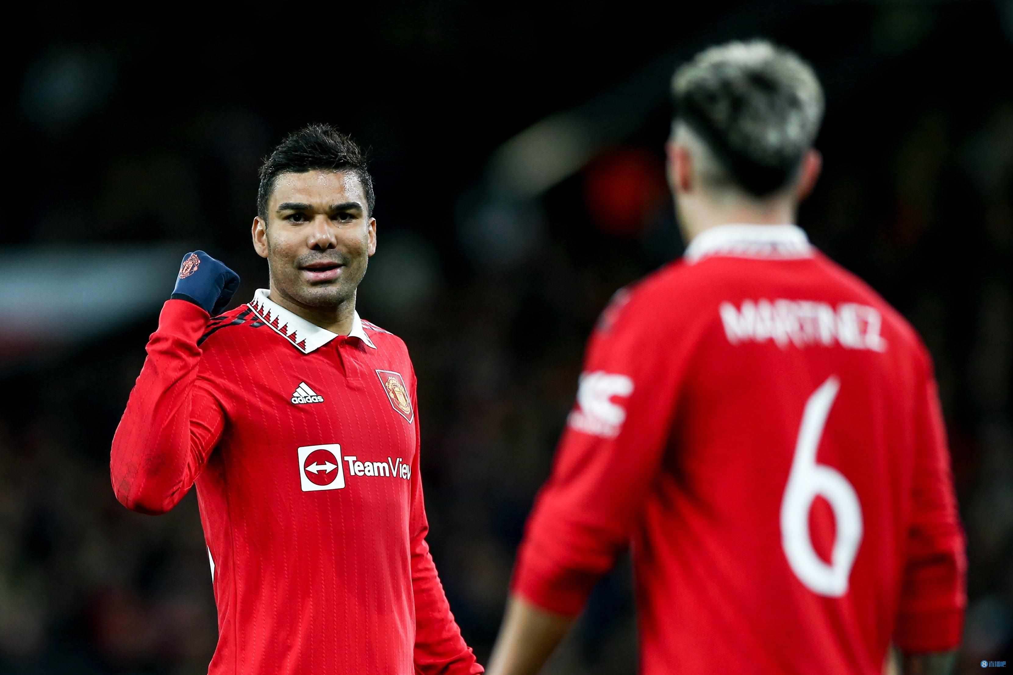 滕哈赫：卡塞米罗是球队的榜样，他能让大家保持冷静、充满信心