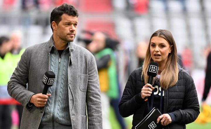 巴拉克：很多拜仁球员都不在状态，尤其是穆西亚拉与马内