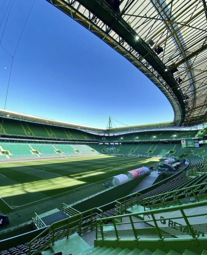 葡媒：利物浦和纽卡派出球探考察了葡体乌加特和伊纳西奥