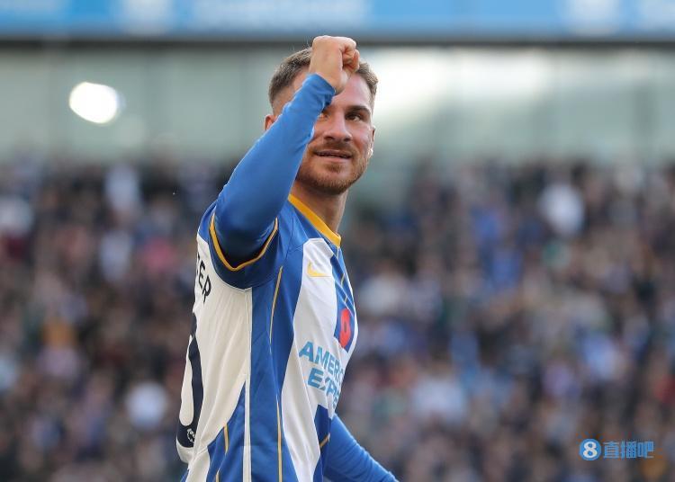 麦卡利斯特打进英超近3年最晚点球，上次是B费99分45秒点杀布莱顿