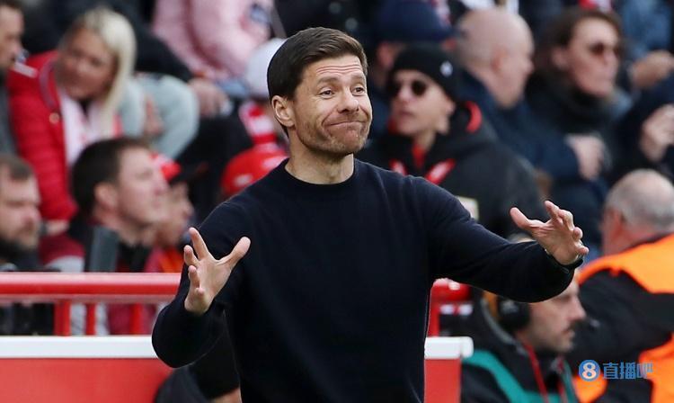 法尔克：若安帅执教巴西队，弗洛伦蒂诺更希望阿隆索接任而非劳尔