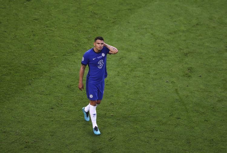 兰帕德：38岁的蒂亚戈-席尔瓦配得上称赞，他是年轻中卫的榜样