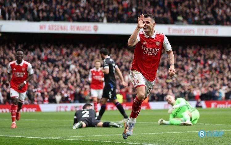 赖特：扎卡现在已经成为阿森纳不可缺少的人物，阿尔特塔功劳很大