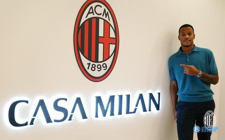 都体：出场时间有限，米兰不会从狼堡1200万欧买断弗兰克斯