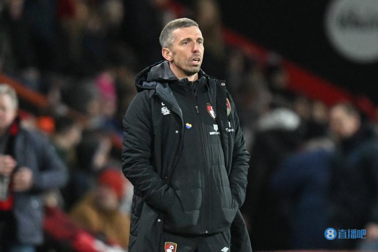 伯恩茅斯调侃最佳主帅候选名单：你把加里-奥尼尔的名字拼错了