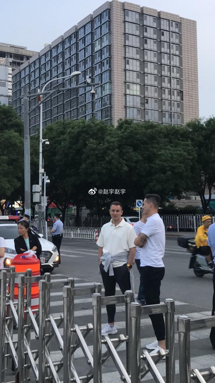 记者：扬科维奇也在工体观看了国安vs沧州的比赛