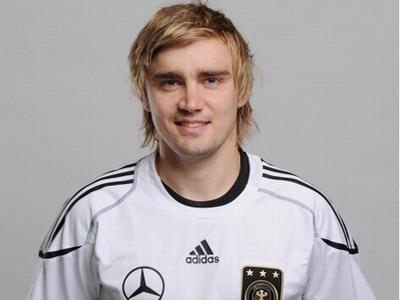 德国足球运动员马塞尔·施梅尔策出生