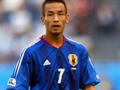 日本著名足球运动员中田英寿出生