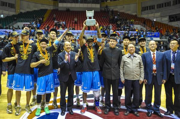 北京男篮夺CBA总冠军