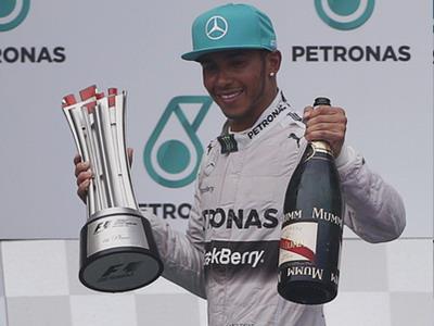 F1马来西亚站汉密尔顿杆位夺冠