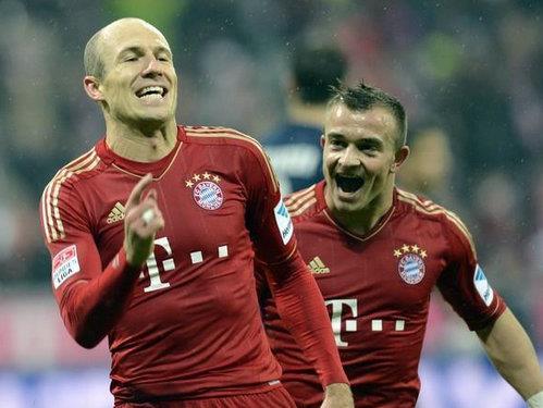 德甲拜仁9-2屠杀汉堡