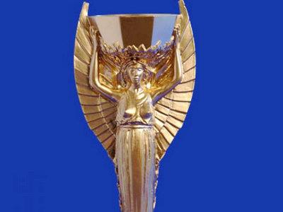 雷米特杯复制品重颁给巴西