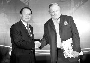 中国乒乓球队回访美国