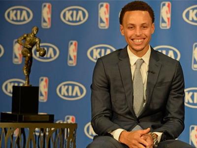 库里当选NBA常规赛MVP
