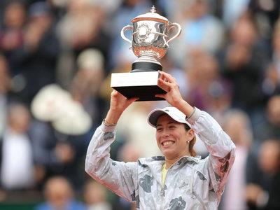 穆古鲁扎法网折桂首夺大满贯