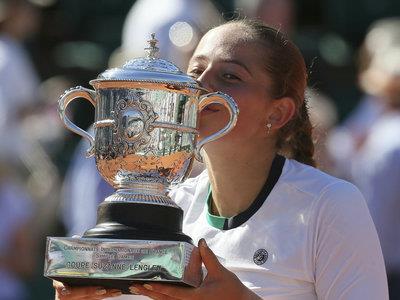 20岁拉脱维亚新星首夺大满贯