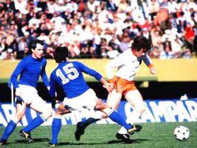 法国队以3-1战胜匈牙利队