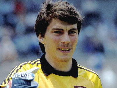 苏联门将里纳特·达萨耶夫出生