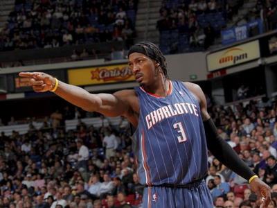 美国篮球运动员杰拉德·华莱士出生