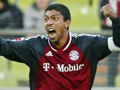 巴西足球运动员埃尔伯出生