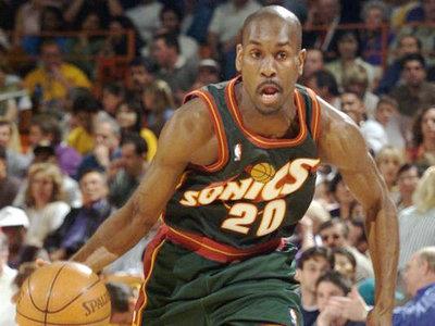 美国篮球运动员加里·佩顿出生