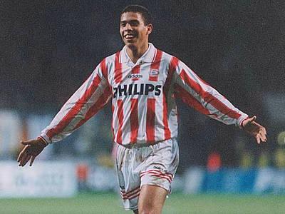 埃因霍温签下罗纳尔多