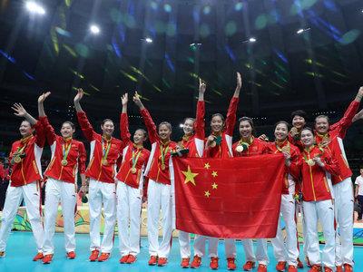 中国女排时隔12年再夺奥运金牌