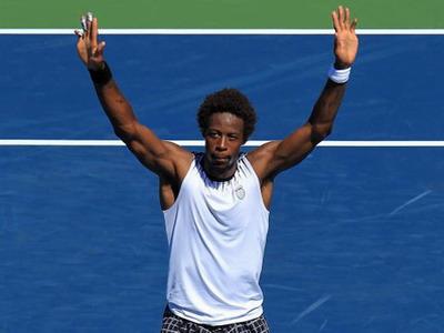 法国网球运动员孟菲尔斯出生