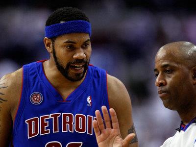 美国篮球运动员拉希德·华莱士出生