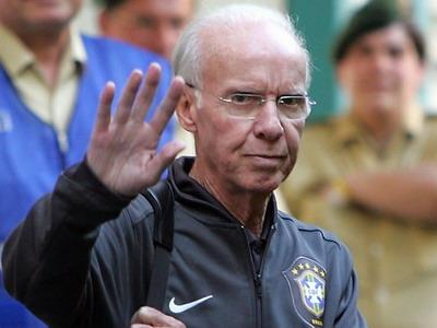 巴西足球教练扎加洛宣布退休