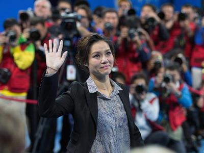 李娜举行退役仪式正式告别赛场