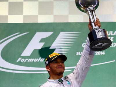 F1日本站提前结束 汉密尔顿夺冠